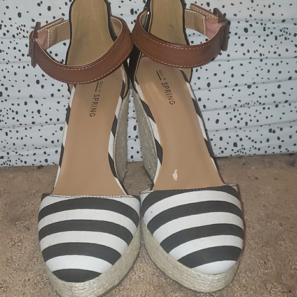 Black and White Striped Wedges